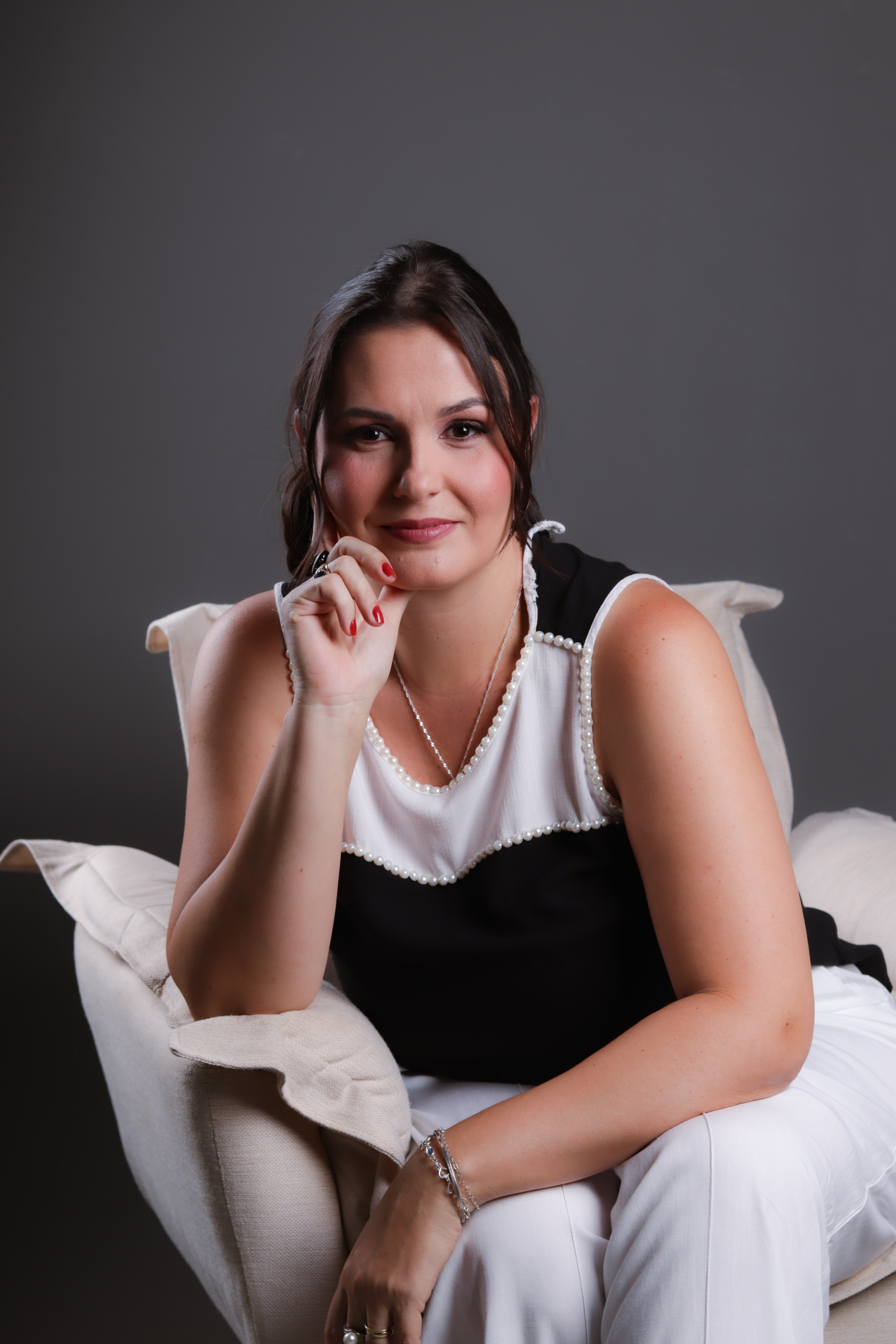 Greyce Cristine Santos em atendimento